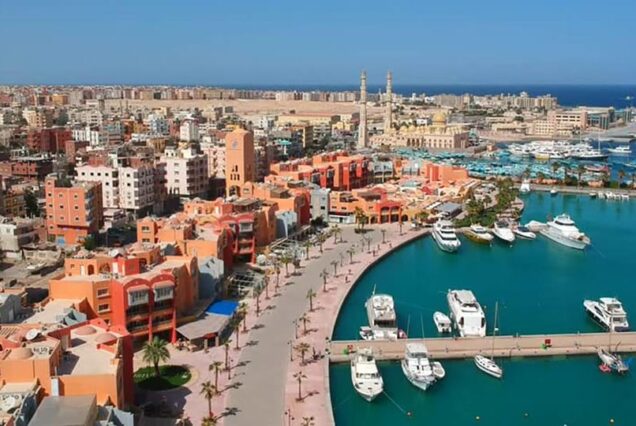City Tour and Shopping Experience in Hurghada