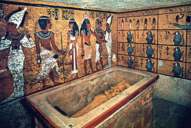 Full-Day Tour to Luxor by Bus: Valley of the Kings with King Tutankhamun Tomb from Hurghada